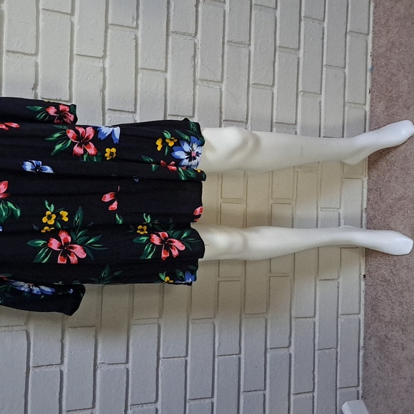 Old Navy Black Floral Tie /W Tassel Long Sleeve Dress. Sze Medium NWOT - Picture 6 of 9